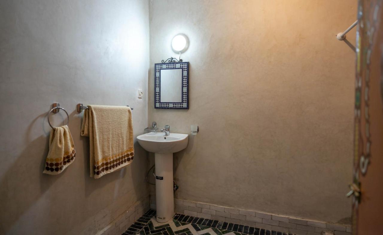 Riad Qamar Fez Exterior photo